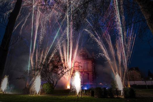 Chants de noël et embrasement du Castelrose